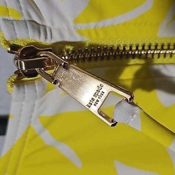 Kate Spade New York Yellow Floral‎ One Piece Swimsuit Size Medium New - Picture 6 of 10